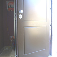 Porta blindata certificata antieffrazione e termoacustica
